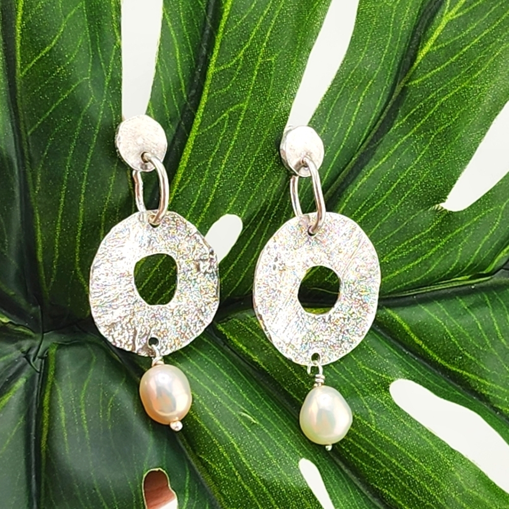 PEARL STERLING SILVER EARRINGS HANDMADE IN RECYCLE METAL POST & BUTTERFLY BACK - Picture 3 of 6